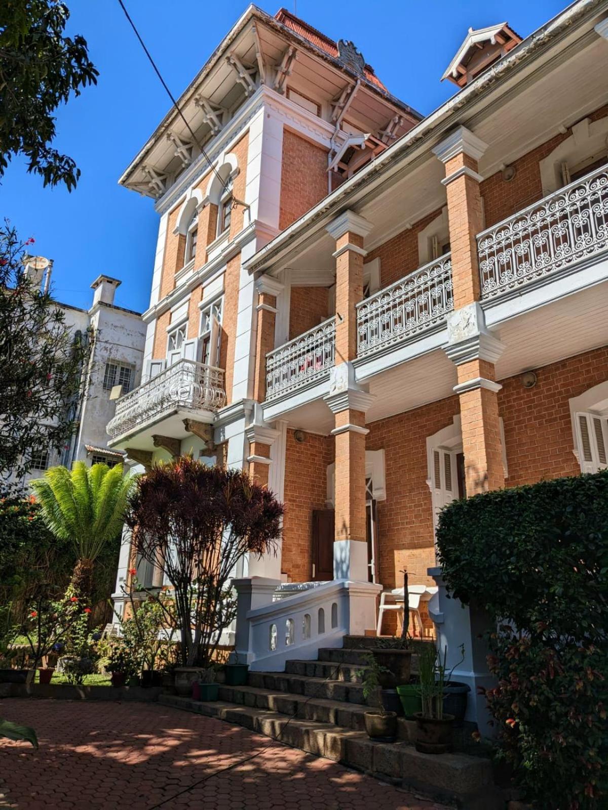 안타나나리보 Le Manoir B&B 외부 사진